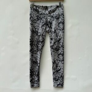 Adidas Techfit Leggings Womens Medium Gray Black Compression‎ Cropped Athletic